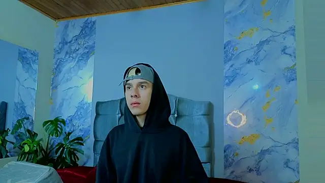 Snapshot of James_Adams_01 chatting on 11, 4, 2026 James Adams 01 online show from 11, 4, 2026