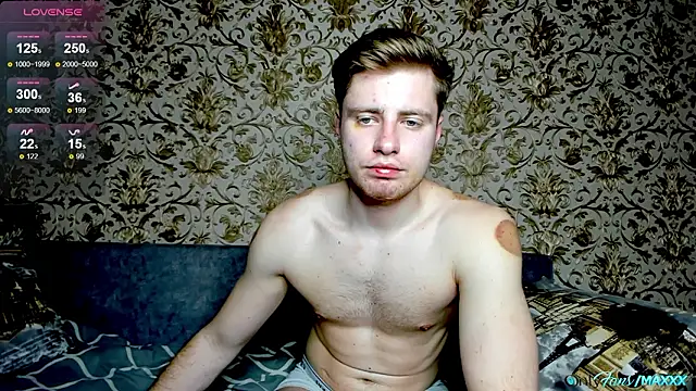 Maxhornyblondieman online show from 14, 3, 2026