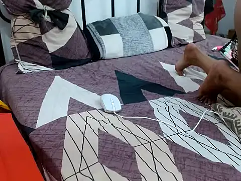 raveena hot online show from 7, 2, 2026