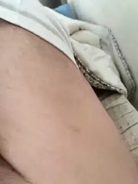 Snapshot of berkkderlerr chatting on 28, 3, 2026 berkkderlerr online show from 28, 3, 2026