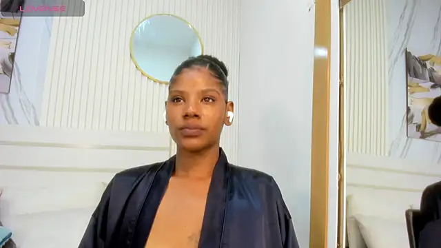 Snapshot of Afro_Luna chatting on 12, 7, 2026 Afro Luna online show from 12, 7, 2026