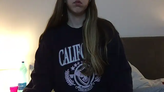 Snapshot of Martimartinaxx chatting on 24, 3, 2026 Martimartinaxx online show from 24, 3, 2026