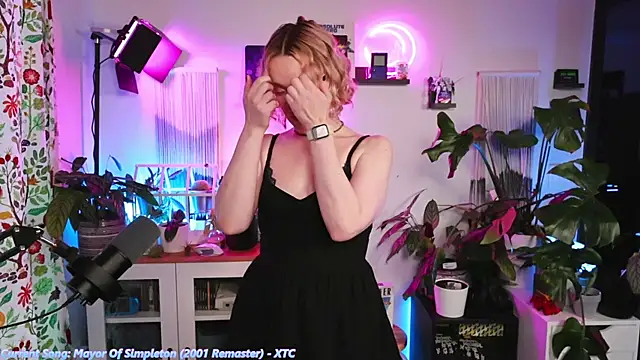 xzoeyryanx online show from 28, 11, 2025