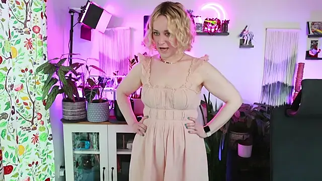 Snapshot of xzoeyryanx chatting on 5, 4, 2026 xzoeyryanx online show from 5, 4, 2026