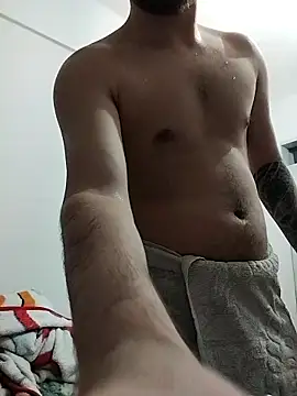 Snapshot of umtcns1 chatting on 17, 11, 2025 umtcns1 online show from 17, 11, 2025