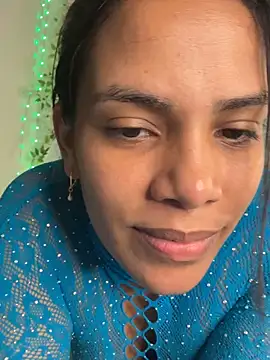 Snapshot of ArielleMillerr- chatting on 7, 4, 2026 ArielleMillerr- online show from 7, 4, 2026