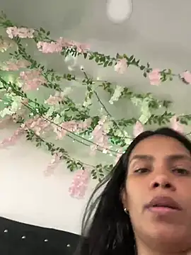 ArielleMillerr- online show from 27, 7, 2026