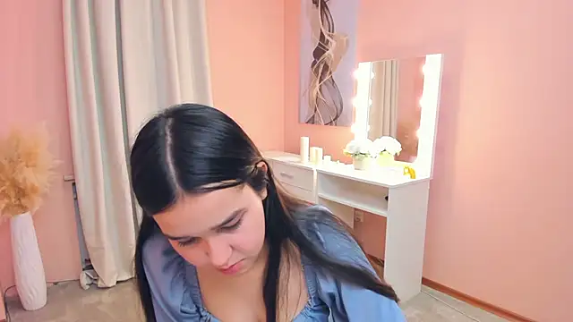 MeliaMelchiori online show from 21, 11, 2025