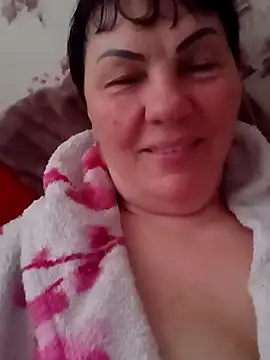 Snapshot of OliviaaSkyy chatting on 3, 4, 2026 OliviaaSkyy online show from 3, 4, 2026