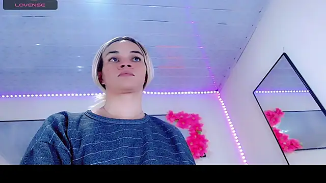 Snapshot of Karla_hot777 chatting on 27, 3, 2026 Karla hot777 online show from 27, 3, 2026