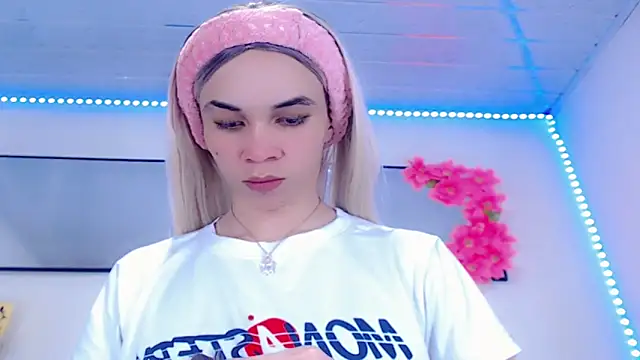 Snapshot of Karla_hot777 chatting on 31, 3, 2026 Karla hot777 online show from 31, 3, 2026