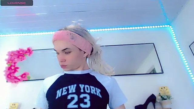 Snapshot of Karla_hot777 chatting on 24, 4, 2026 Karla hot777 online show from 24, 4, 2026