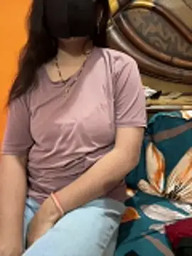 cutestpearl online show from 3, 2, 2026