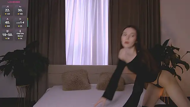 NicoletteBean online show from 5, 2, 2026