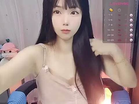 marianawu online show from 13, 12, 2025