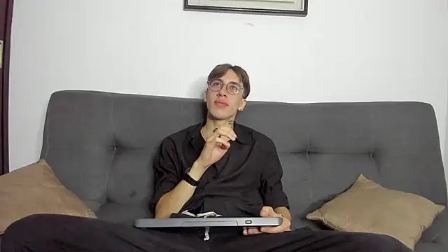 Dio  morningstar online show from 24, 11, 2025