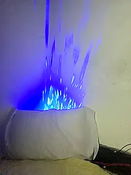 Snapshot of GabySpanic12 chatting on 5, 12, 2025 GabySpanic12 online show from 5, 12, 2025