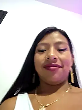 Snapshot of GabySpanic12 chatting on 17, 12, 2025 GabySpanic12 online show from 17, 12, 2025