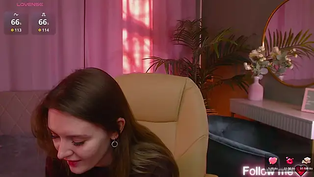 Snapshot of Ursula_Andres chatting on 7, 4, 2026 Ursula Andres online show from 7, 4, 2026