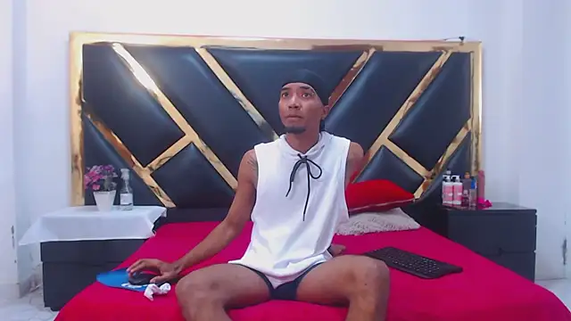 Caroyandy3 online show from 25, 11, 2025