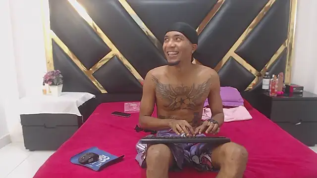 Caroyandy3 online show from 26, 11, 2025