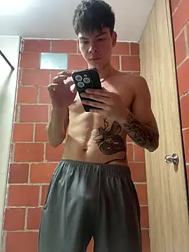 Snapshot of Handsome_boys69 chatting on 12, 4, 2026 Handsome boys69 online show from 12, 4, 2026