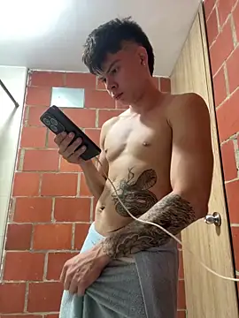 Snapshot of Handsome_boys69 chatting on 19, 4, 2026 Handsome boys69 online show from 19, 4, 2026