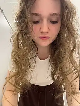 RussianWoman online show from 18, 4, 2026