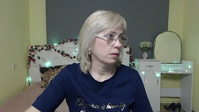 Snapshot of LaurenWishy chatting on 29, 3, 2026 LaurenWishy online show from 29, 3, 2026