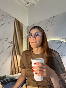 IsabelaStefano online show from 20, 12, 2025