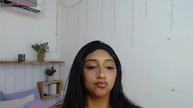 Snapshot of Karol_Soft chatting on 27, 11, 2025 Karol Soft online show from 27, 11, 2025