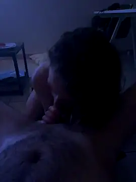 Snapshot of ellafr13 chatting on 28, 11, 2025 ellafr13 online show from 28, 11, 2025