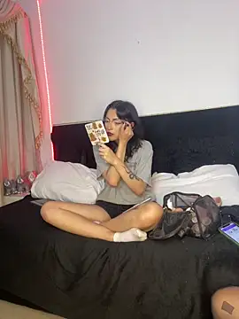 Alice Dark21 online show from 27, 11, 2025