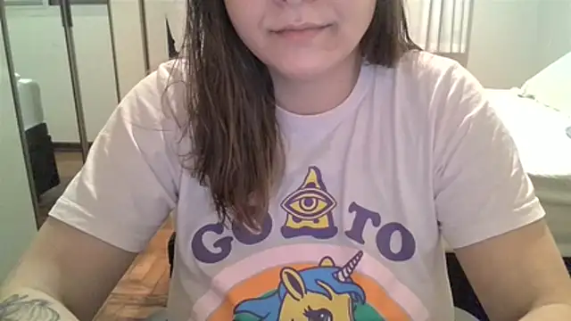 xxxluana online show from 4, 3, 2026