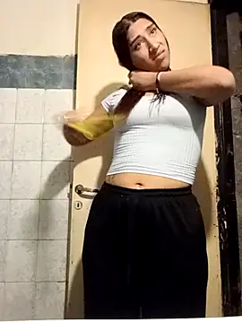 Snapshot of cata_bronw chatting on 10, 1, 2026 cata bronw online show from 10, 1, 2026