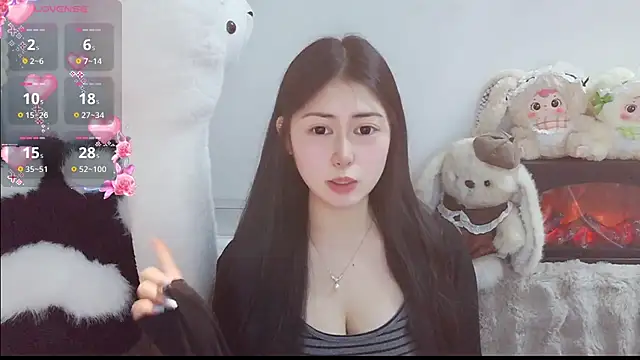 Snapshot of TuTu-077 chatting on 9, 4, 2026 TuTu-077 online show from 9, 4, 2026