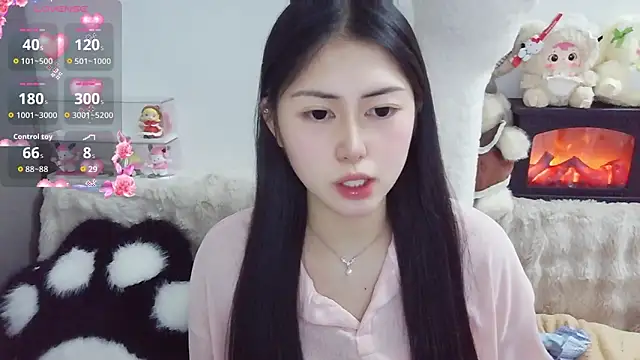 Snapshot of TuTu-077 chatting on 23, 4, 2026 TuTu-077 online show from 23, 4, 2026