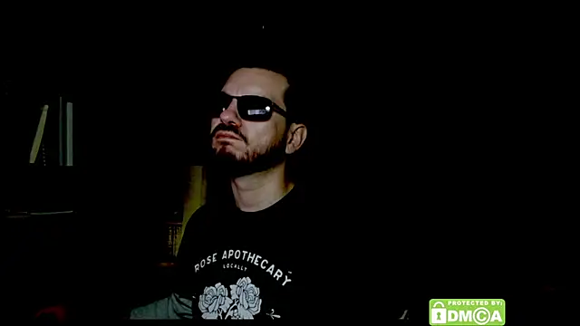 Snapshot of justshutupandwatch chatting on 14, 12, 2025 justshutupandwatch online show from 14, 12, 2025