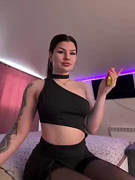 Snapshot of -MaybeBaby- chatting on 27, 2, 2026 -MaybeBaby- online show from 27, 2, 2026