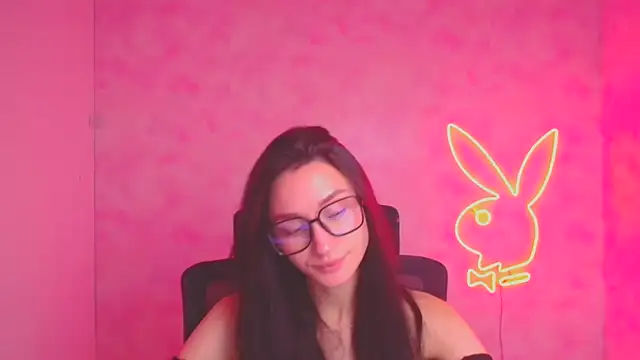 Snapshot of Stella_XO chatting on 22, 11, 2025 Stella XO online show from 22, 11, 2025