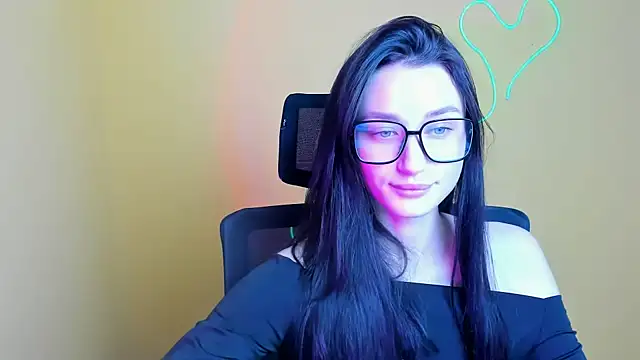 Snapshot of Stella_XO chatting on 24, 11, 2025 Stella XO online show from 24, 11, 2025