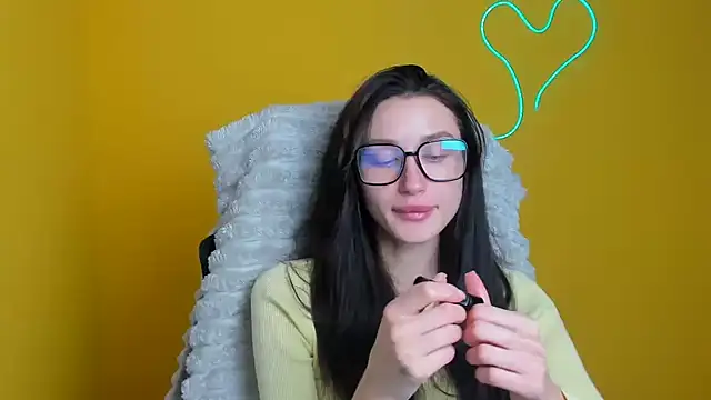 Snapshot of Stella_XO chatting on 4, 12, 2025 Stella XO online show from 4, 12, 2025