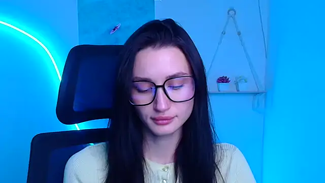 Snapshot of Stella_XO chatting on 19, 12, 2025 Stella XO online show from 19, 12, 2025