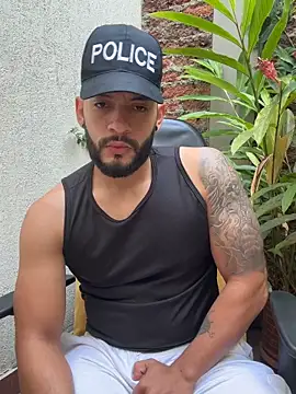 Snapshot of Mike_savage3 chatting on 22, 11, 2025 Mike savage3 online show from 22, 11, 2025