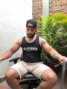 Snapshot of Mike_savage3 chatting on 23, 11, 2025 Mike savage3 online show from 23, 11, 2025