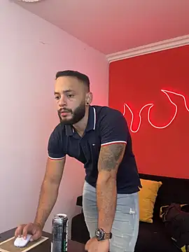 Mike savage3 online show from 5, 4, 2026