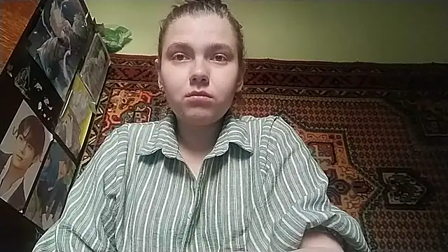 Snapshot of KikiBang chatting on 23, 3, 2026 KikiBang online show from 23, 3, 2026