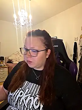 Snapshot of NaughtyNiia chatting on 16, 12, 2025 NaughtyNiia online show from 16, 12, 2025