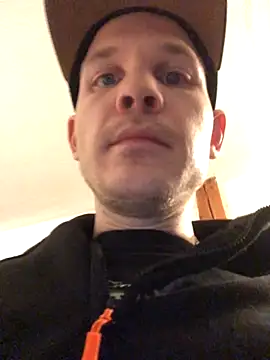 Spielzeugtwink online show from 24, 11, 2025