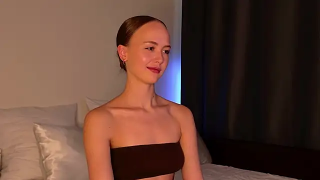 CarolinePortons online show from 31, 5, 2026